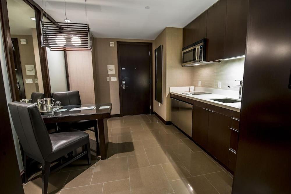 Vdara Hotel & Spa At Aria Las Vegas By Suiteness מראה חיצוני תמונה